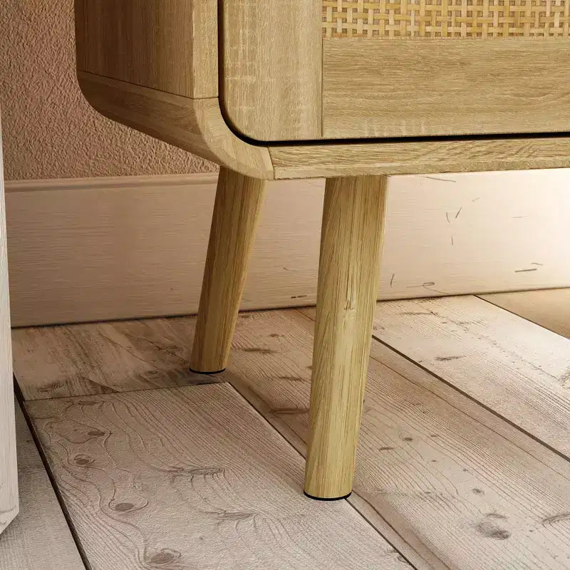 Mobile Contenitore di Ispirazione Boho con Ante in Rattan Intrecciato e Maniglie Dorate - Versatile per Camera da Letto, Studio, Ristorante e Soggiorno