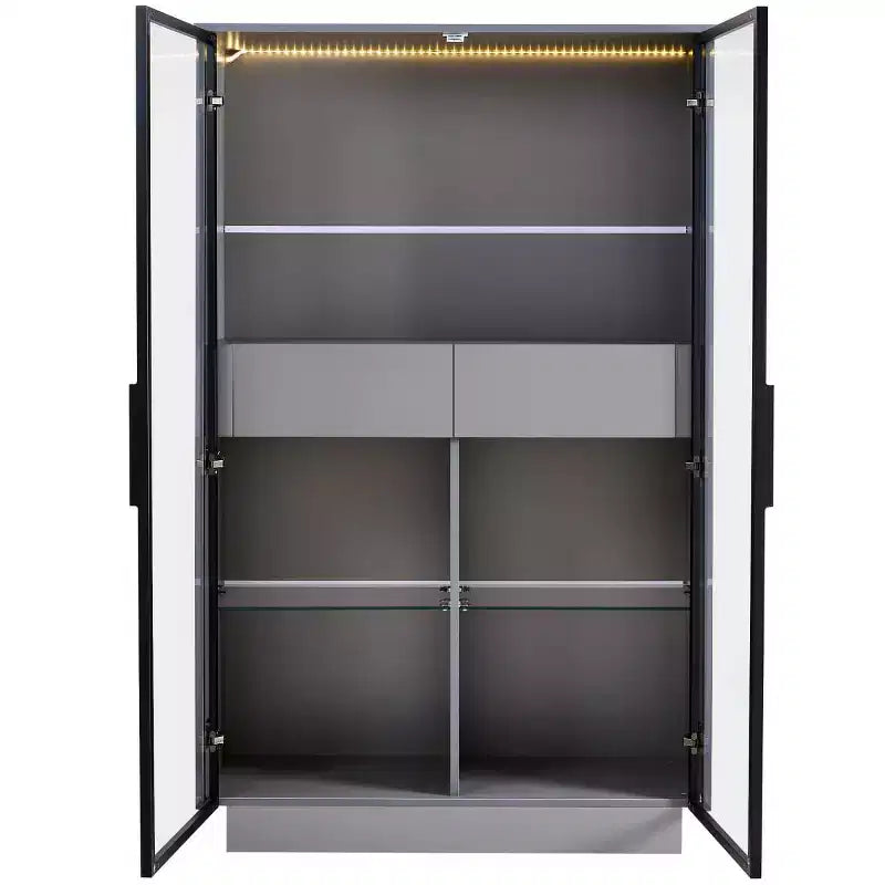 Vetrina espositiva alta 154 cm con cassetti e ripiani in vetro, mobile contenitore moderno con luci LED per soggiorno