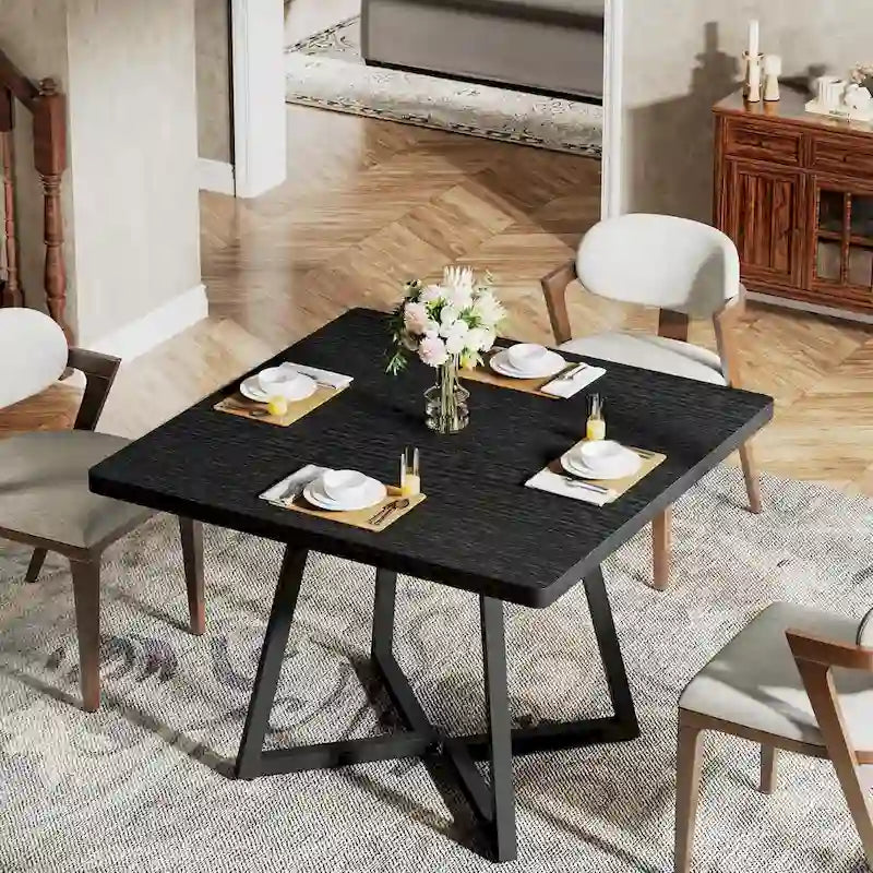 Tavolo da pranzo industriale con base in metallo