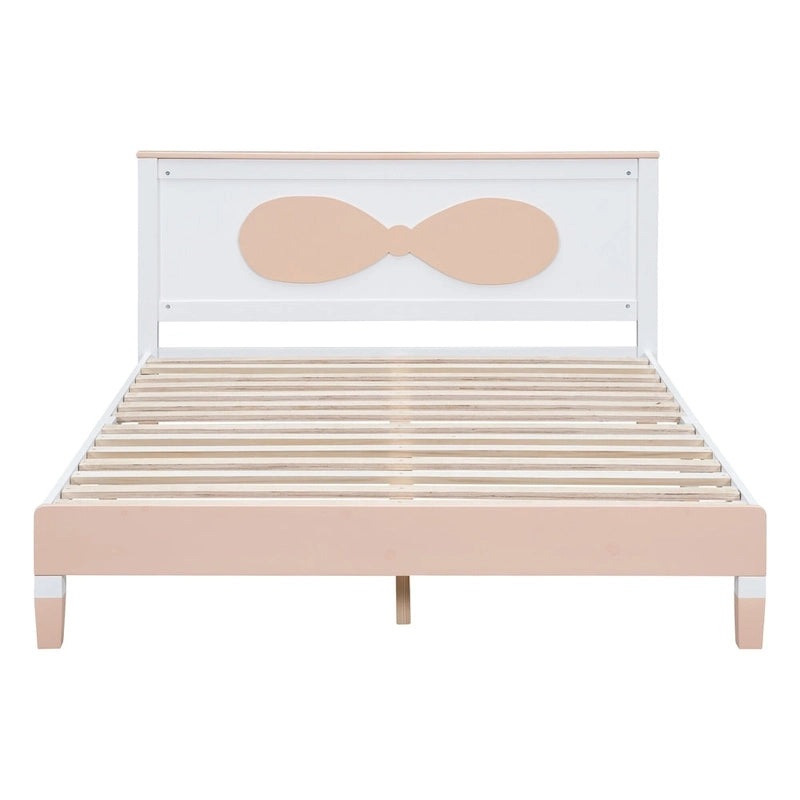 Letto a piattaforma matrimoniale in legno con testiera a forma di fiocco per cameretta dei bambini