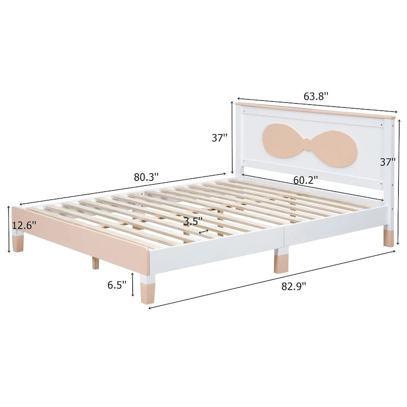 Letto a piattaforma matrimoniale in legno con testiera a forma di fiocco per cameretta dei bambini
