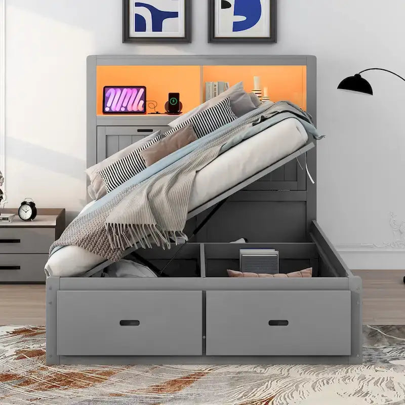 Letto matrimoniale grigio in legno con testiera a LED, stazione di ricarica, 2 cassetti