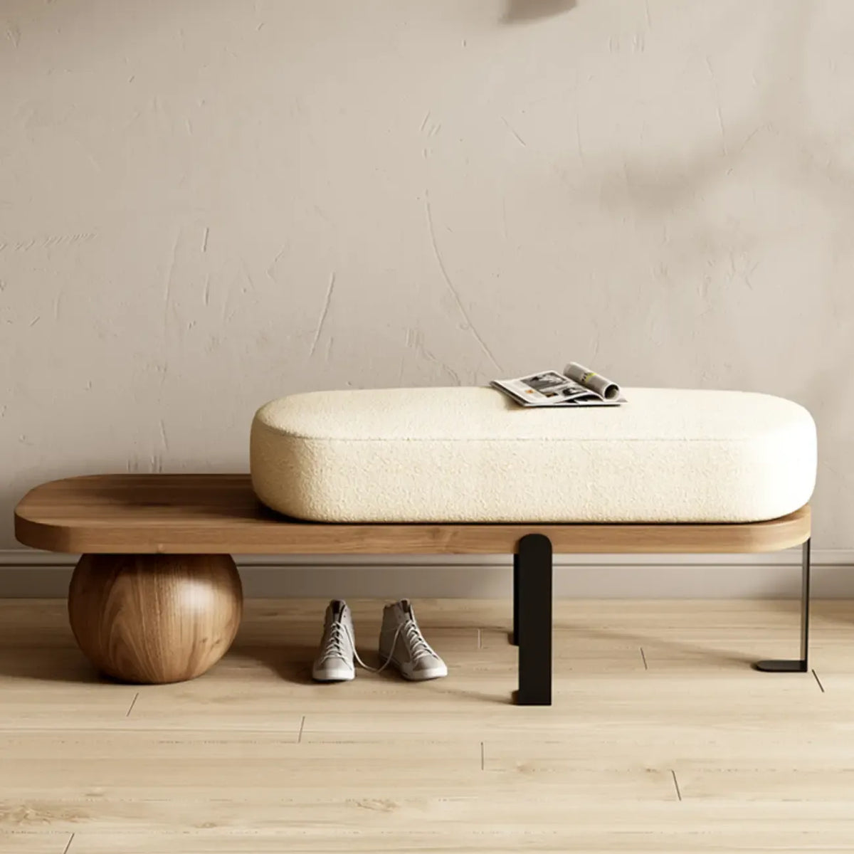 Panca bassa moderna in legno imbottita beige