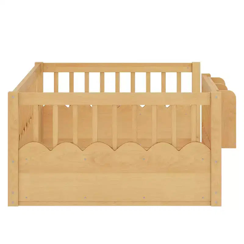 Letto a terra per bambini Bellemave con recinzione rialzata e libreria, struttura letto matrimoniale in legno Montessori per bambine e bambini
