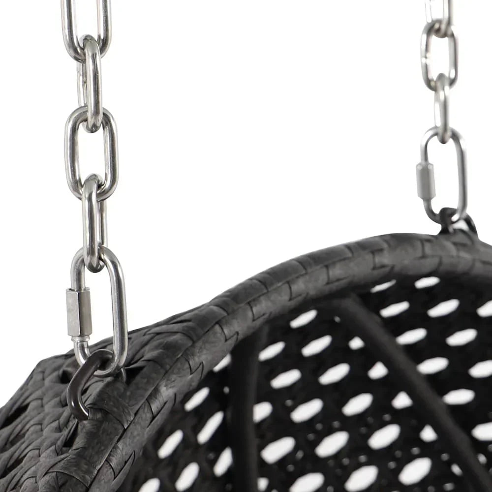 LeisureMod Sedia a Uovo Sospesa per 2 Persone con Supporto - Dondolo Pensile per Esterni/Interni in Rattan Intrecciato con Cuscini