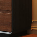 Cassettiera in legno ispirata all'Art Déco con intagli geometrici