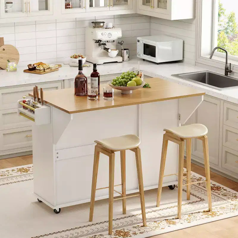 Tavolo da cucina mobile con isola da 55" con presa di corrente e anta a ribalta, carrello da cucina con isola su ruote e armadietto per pattumiera per la cucina