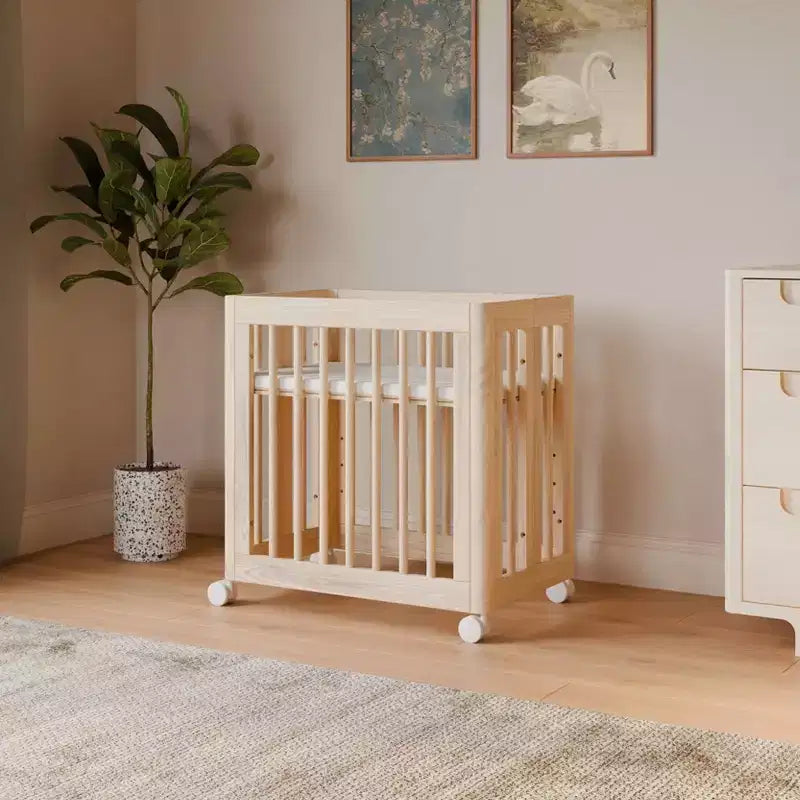 Culla convertibile Babyletto Yuzu 8-in-1 con kit di conversione per tutte le fasi