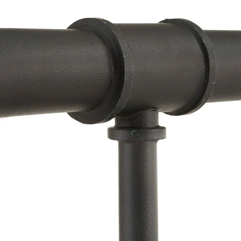 Letto in metallo nero