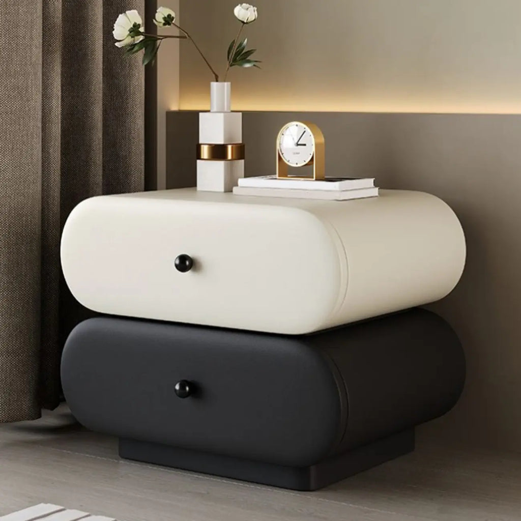Comodino moderno bicolore con cassetti contenitori