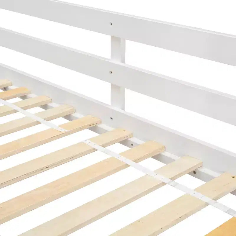 Letto a soppalco a forma di casetta con scaletta e spondine per bambini, in legno, misura singola