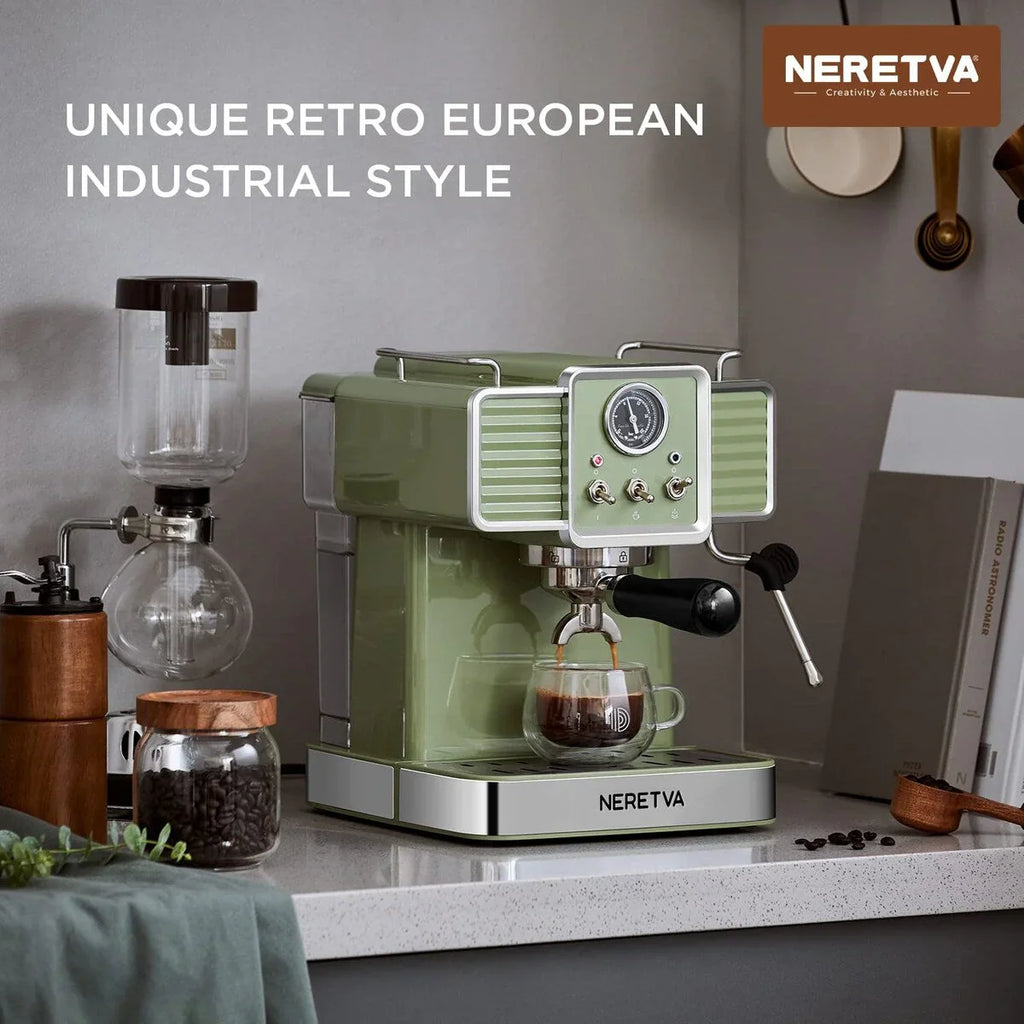 Macchina da Caffè Espresso con Montalatte a Vapore