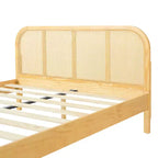 Christopher Knight Home Callahan Letto a piattaforma moderno boho in legno con testiera in rattan