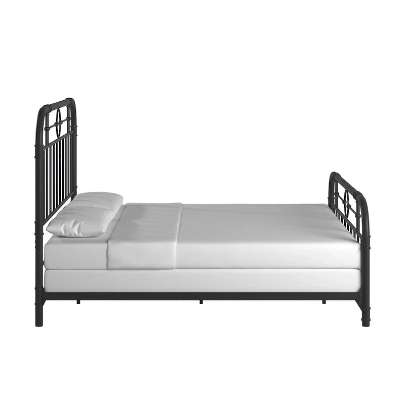 Letto in metallo nero