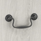 Scrivania Direzionale Bush Furniture Saratoga con Cassetti e Vani Contenitori