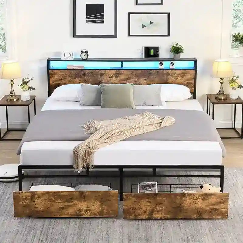 Letto a piattaforma in legno e metallo con testiera portaoggetti