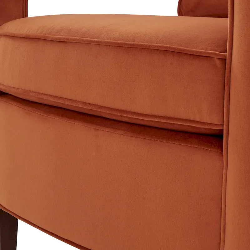 Poltrona accentuata in velluto Quinn di Greyson Living