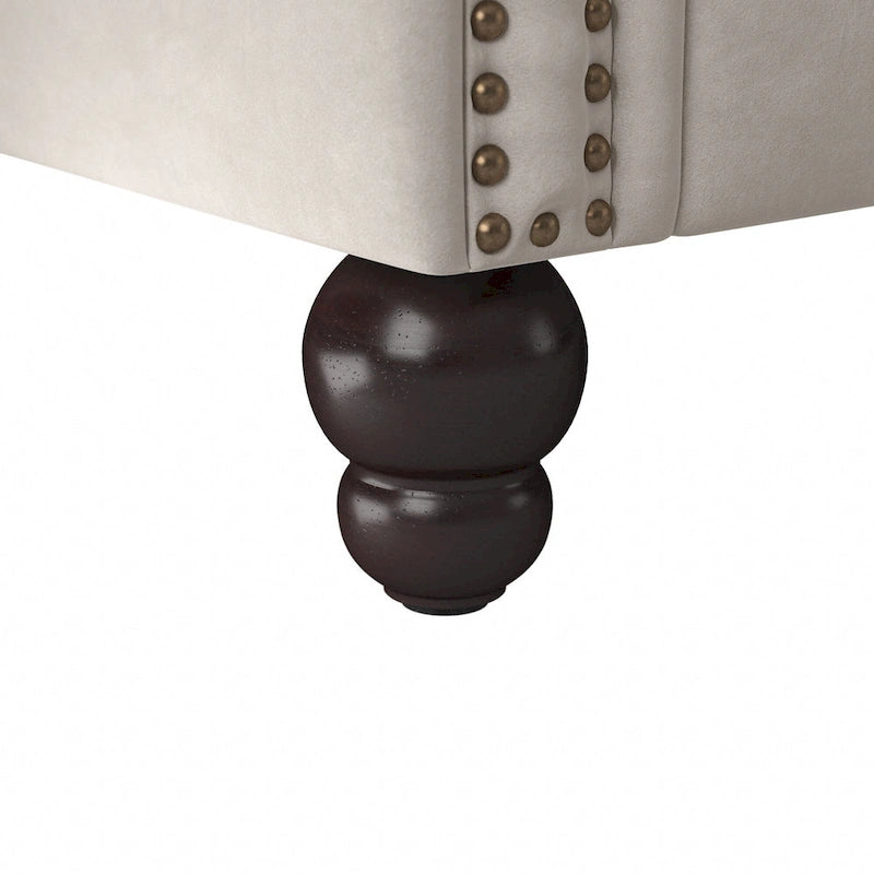 Poltroncina Coventry con braccioli di Bush Furniture