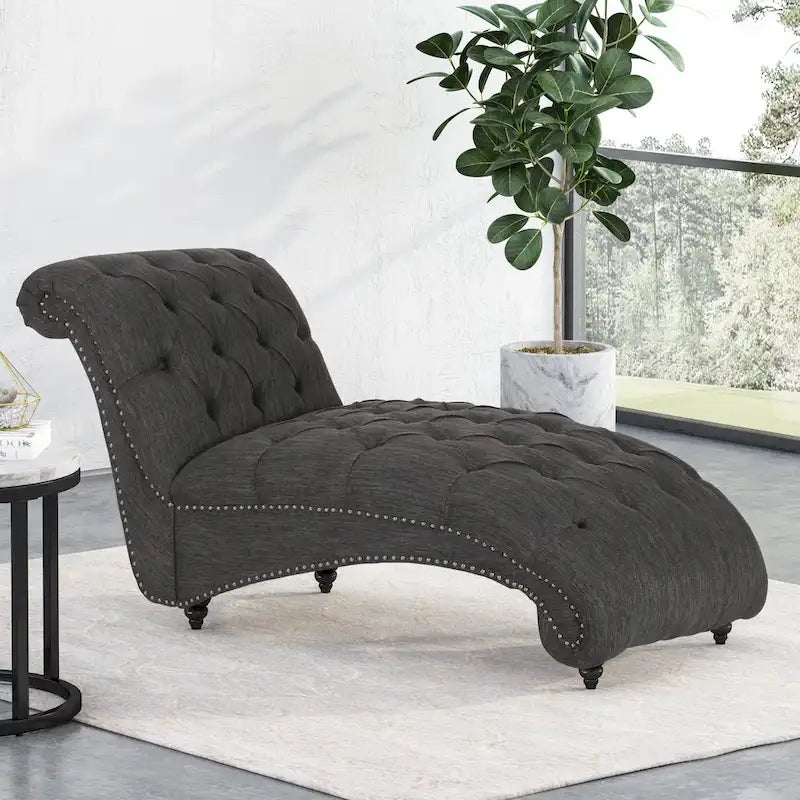 Varnell Chaise longue contemporanea con bottoni capitonné di Christopher Knight Home - 64,25 L x 29,00 P x 33,75 A