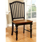 Set da pranzo Glen Oak bicolore a 9 pezzi in legno di The Gray Barn