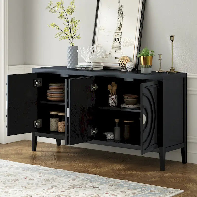Credenza retrò con maniglia in metallo con scanalatura circolare