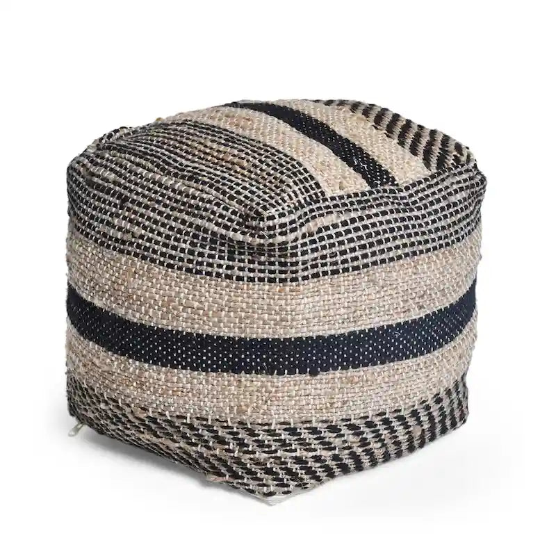 Pouf in Tessuto Bohemien Artigianale Caiman di Christopher Knight Home
