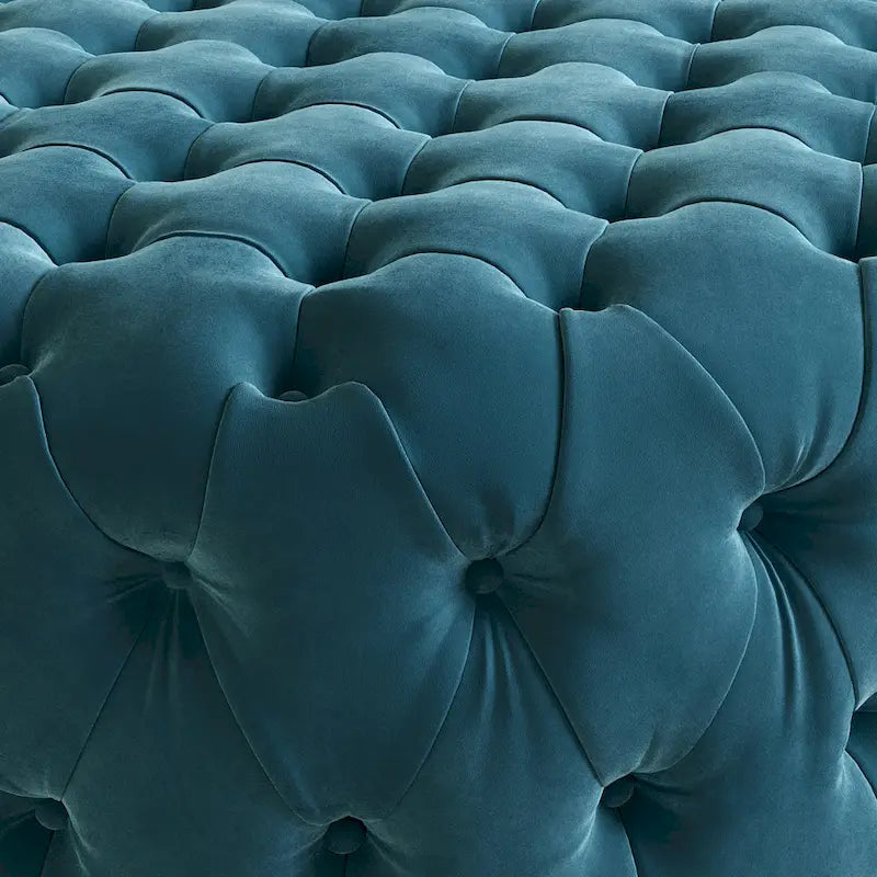 Pouf rotondo trapuntato in velluto Corvus Chesterfield con rotelle