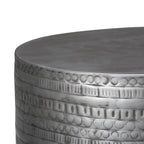WYNDENHALL Jean Tavolino con accenti in metallo con motivo tribale, larghezza 15 e assemblato - 15w x 15d x 20h