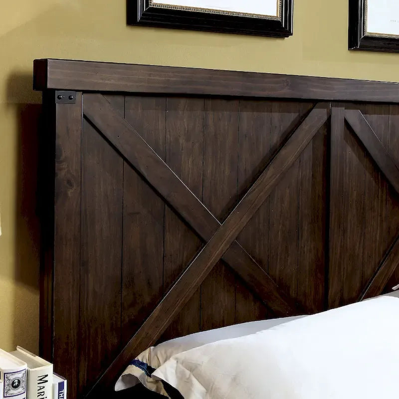 The Gray Barn Epona, Letto in legno noce scuro stile rustico