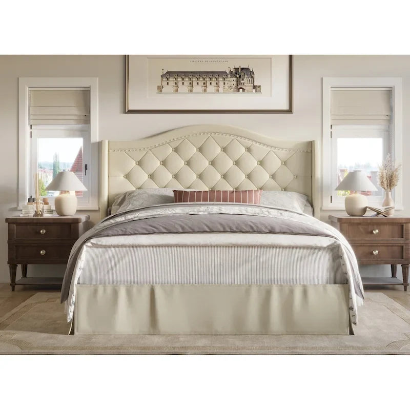 Letto a piattaforma imbottito Eleanor Tufted