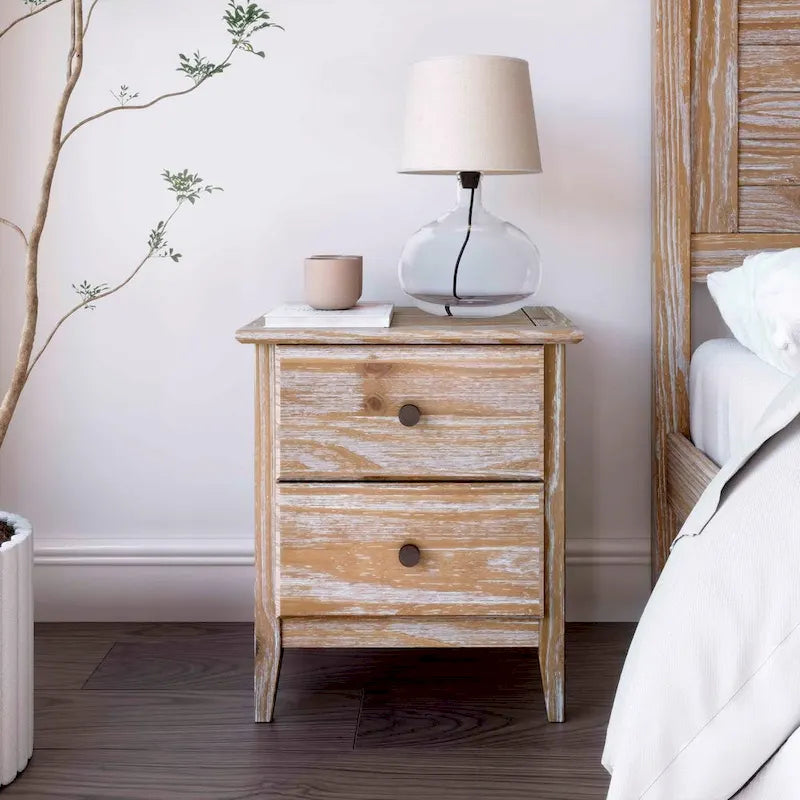 Comodino a 2 cassetti Greenport di Grain Wood Furniture