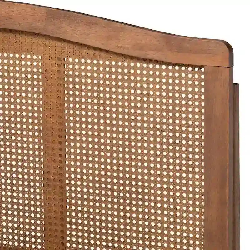 Letto a piattaforma Carson Carrington Banga Wood e Rattan Sintetico