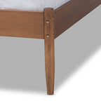 Carson Carrington Taftarod Letto con piattaforma in legno, stile moderno di metà secolo