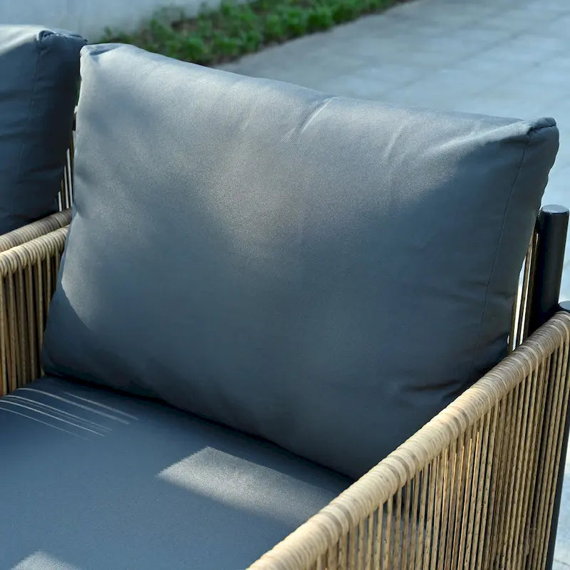 Nuovo Set Divano da Patio da 6 Pezzi in Vimini PE Marrone con Cuscini Grigi
