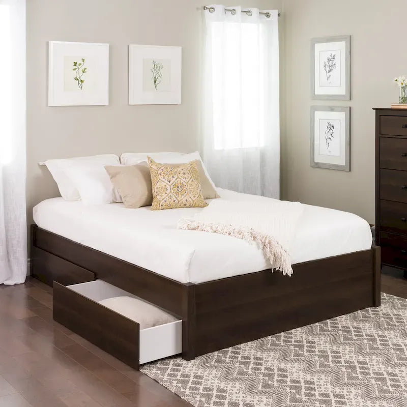 Letto con piattaforma a 4 colonne Prepac Queen Select con cassetti opzionali