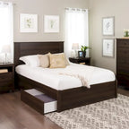 Letto con piattaforma a 4 colonne Prepac Queen Select con cassetti opzionali