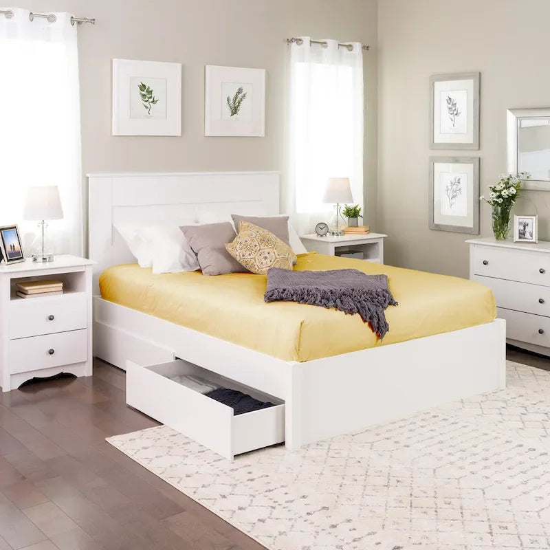 Letto con piattaforma a 4 colonne Prepac Queen Select con cassetti opzionali