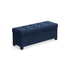 Poggiapiedi contenitore piccolo rivestito in tessuto, largo 43 cm, con gambe in legno e coperchio trapuntato