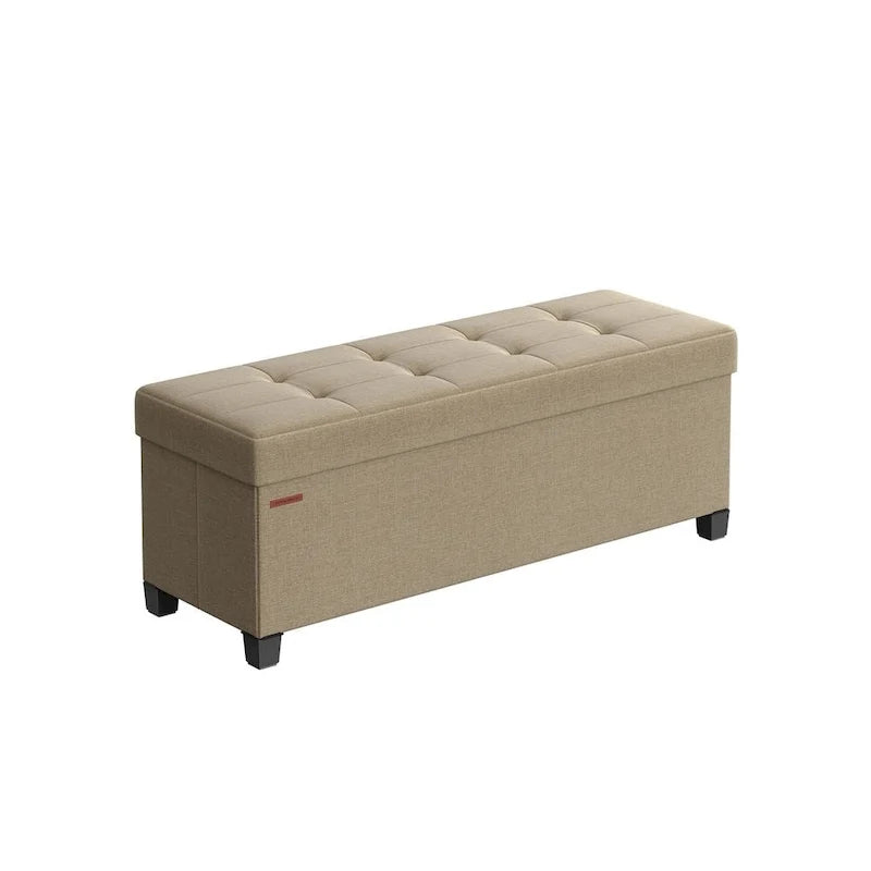 Poggiapiedi contenitore piccolo rivestito in tessuto, largo 43 cm, con gambe in legno e coperchio trapuntato
