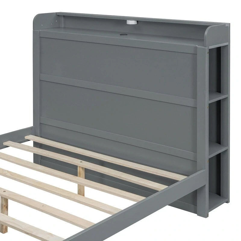 Letto a piattaforma con scaffali integrati, luci LED e porte USB, misura matrimoniale/singola