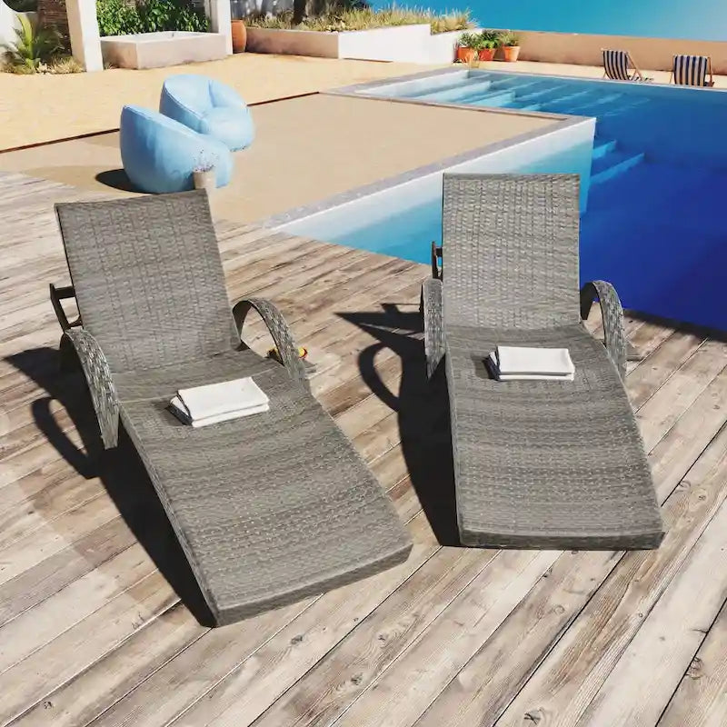 Set di 2 chaise longue in vimini da esterno