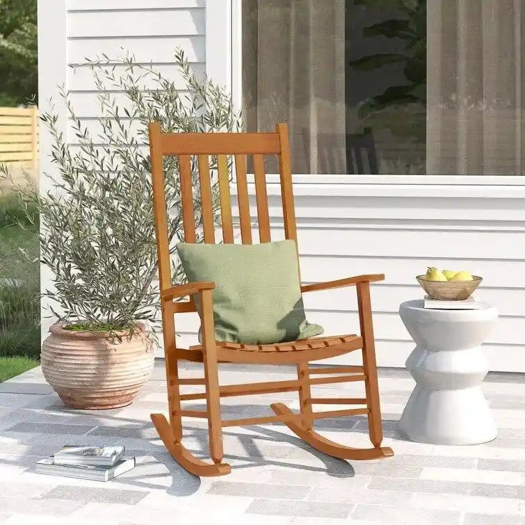 Sedia a dondolo Grondin per interni ed esterni con struttura in legno massiccio, dondolo per patio e veranda resistente a tutte le intemperie e con schienale alto