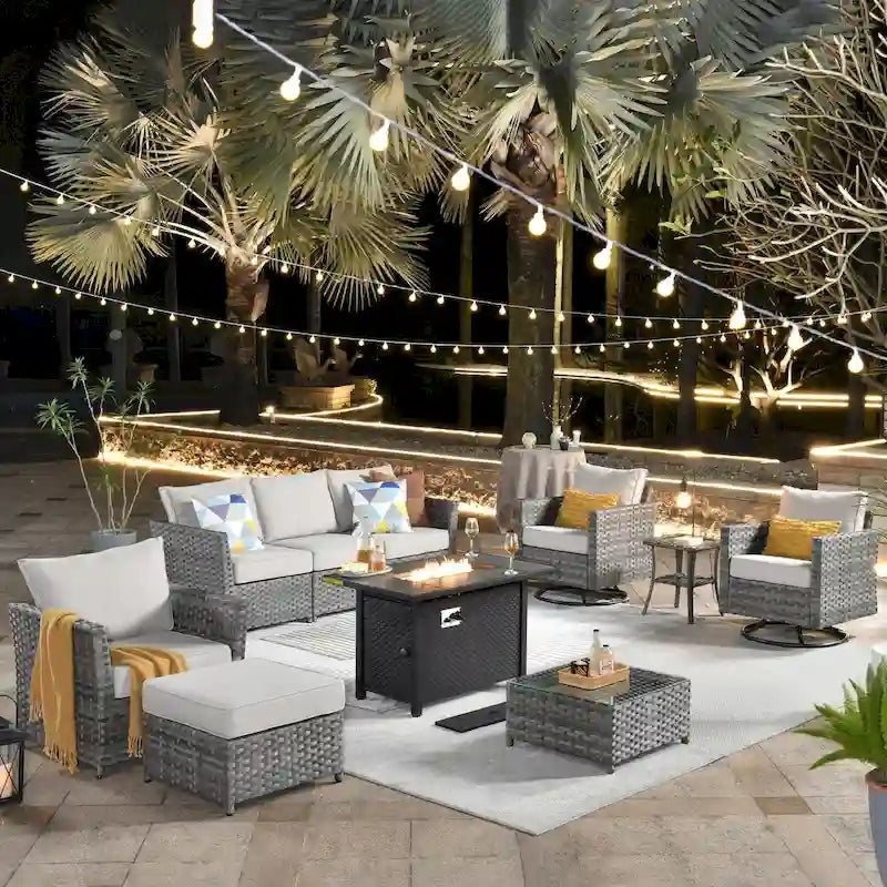 Set di mobili da giardino XIZZI da 10 pezzi in vimini con braciere
