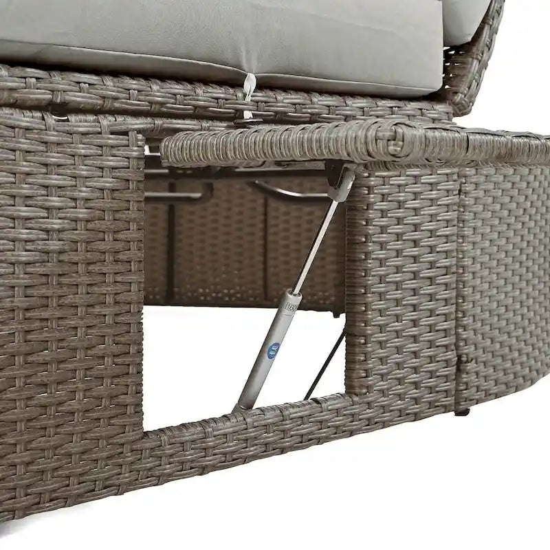 Daybed in vimini marrone scuro con cuscini e guanciali