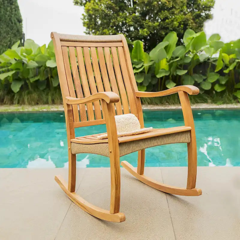Sedia a dondolo da esterno Cambridge Casual Marrakesh in legno di teak