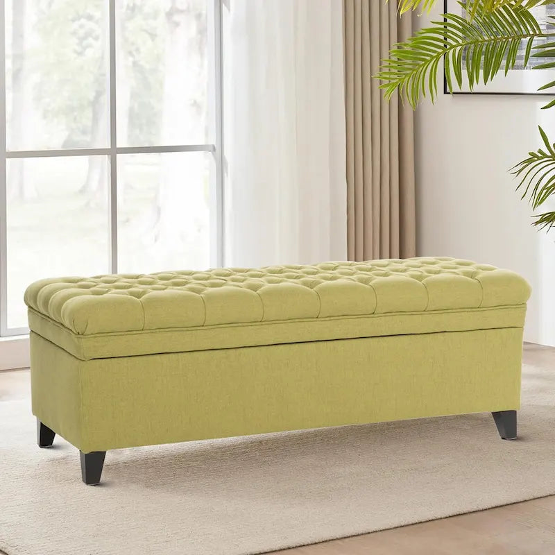 Panca contenitore classica ed elegante rivestita in tessuto con seduta decorata a bottoni capitonné