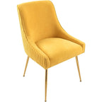 Sedia di lusso in velluto con elegante schienale a conchiglia, gambe in metallo dorato e rivestimento morbido per una seduta confortevole