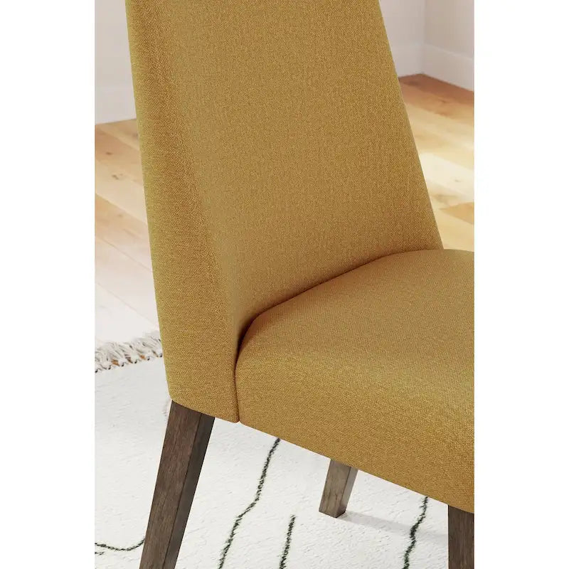 Signature Design by Ashley Pacchetto Pranzo Lyncott da 5 Pezzi
