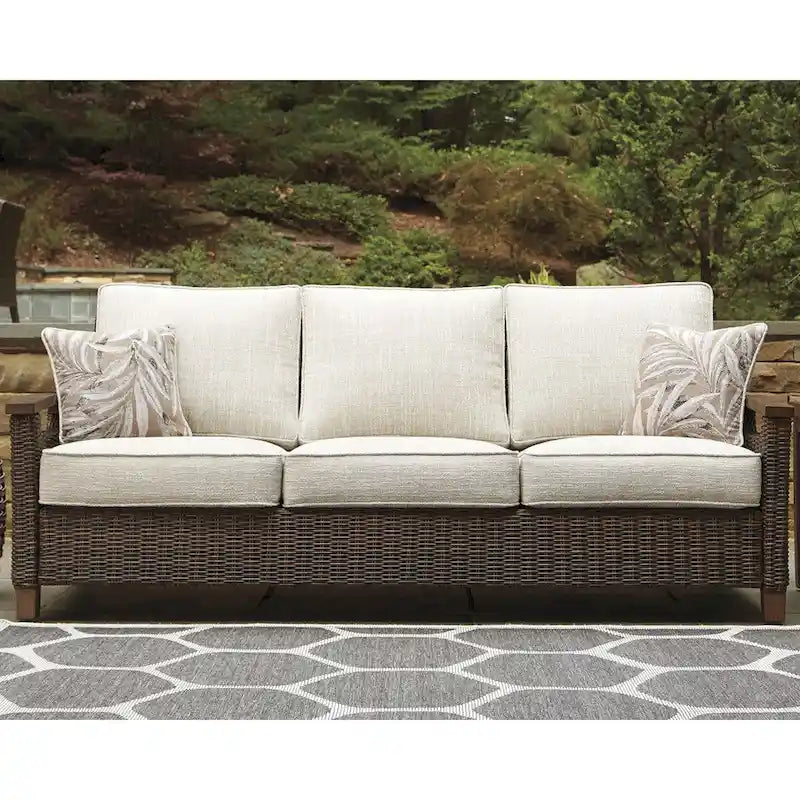 Signature Design by Ashley Paradise Trail Divano, poltrone lounge e tavolo con focolare da esterno marrone/beige medio - 84W x 34D x 37H