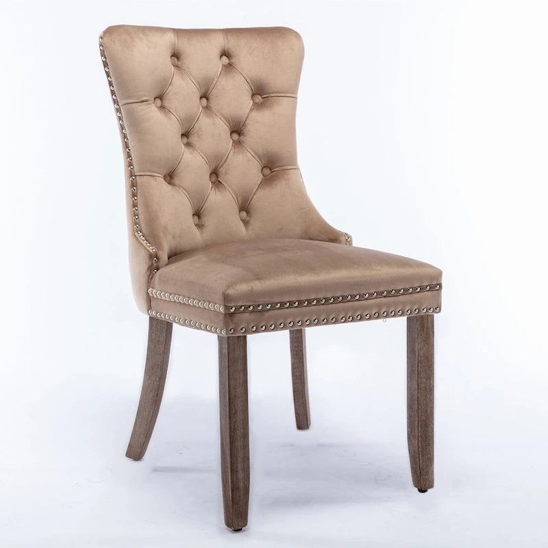Sedia da pranzo di lusso con schienale trapuntato, rivestimento in velluto contemporaneo, gambe in legno massello e borchie decorative, set da 2 pezzi